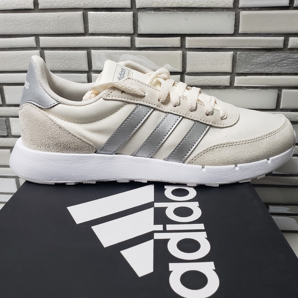 🚫SOLD🚫 adidas womens run 60s 2.0 sneakers shoes - Picture 4 of 16